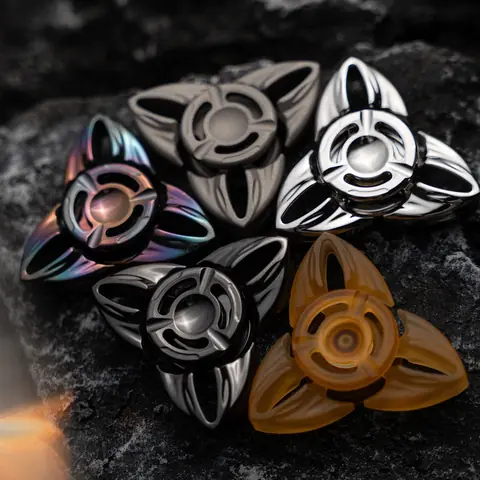 HE EDC — spinner